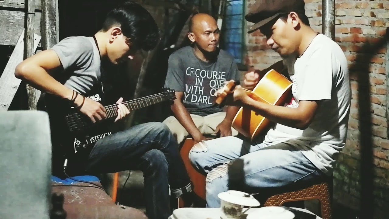 BoomerangKisah (cover) YouTube