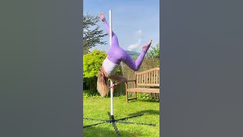 Pole Trick Guide: Funky Monkey (Intermediate Level)