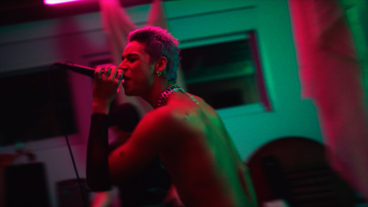 ROBI – PARADOJA (Official Video)