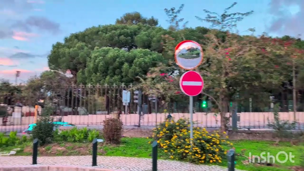 Walking Lisbon: Long Avenues, Soft Light & End-of-Day Flow