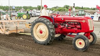 Antique Tractor Pull by Prairie Farm Report 25,640 views 4 years ago 7 minutes, 4 seconds