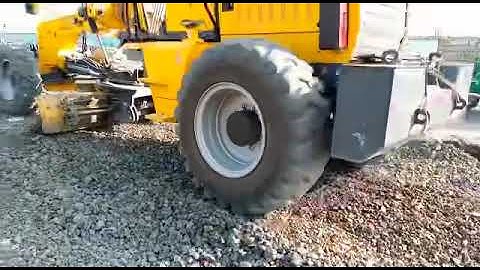 Mahindra G75 smart grader with dozer blade