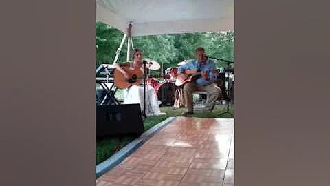 Father daughter sing Landslide by Fleetwood Mac 2016