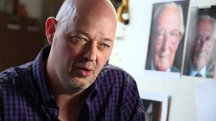 Andrew Tift paints Lord Carringtons portrait for t...