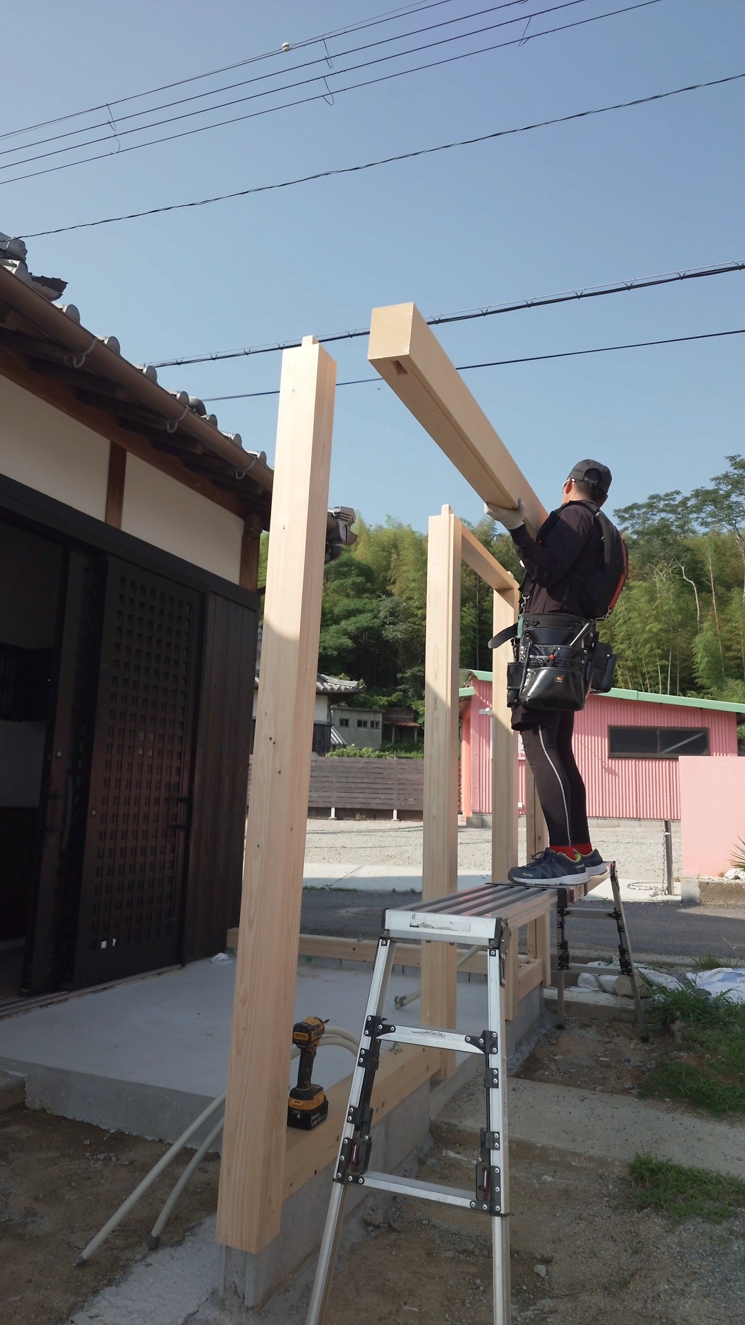 ビンテージ風3Dウォール「建物を建てる」 Carpenter's Construction Diary: Building a Privacy Wall for a