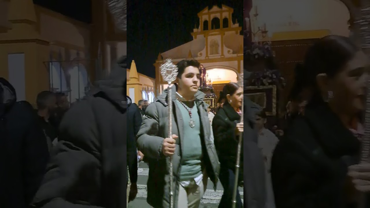 Paso juvenil de la hermandad de la humildad de Ayamonte 2024 salida