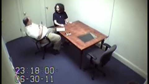 Confessed killer Stephen McDaniel keeps his body eerily still during 2 hour interrogation