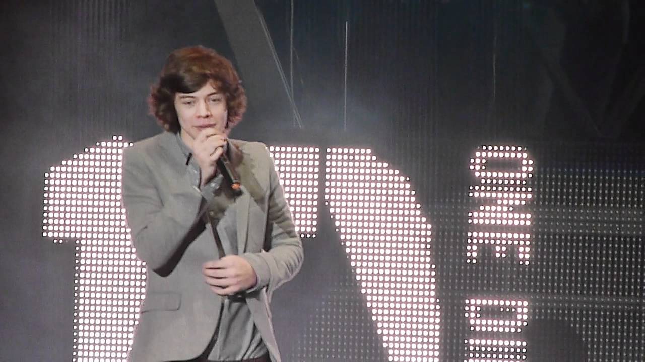 One Direction - Twitter Questions