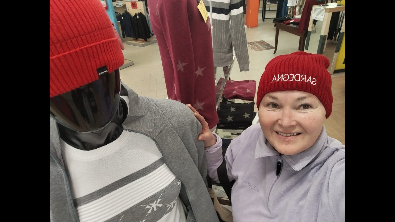 Среда - в город по плану. Супер скидки на хорошую обувь, покажу где. Cagliari. Wadel. Saldi.