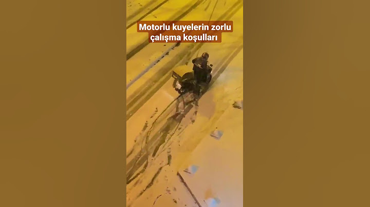 Motorcycle couriers struggle with snow! He slipped like this in the snow (Please do not order in ...