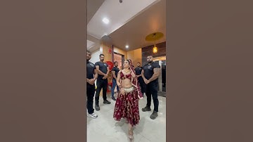 Powerful security #gori_nagori #gorinagori #salmankhan #big-boss #gorinagoridance #dance #security