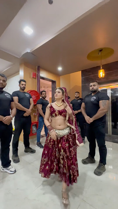 Powerful security #gori_nagori #gorinagori #salmankhan #big-boss #gorinagoridance #dance #security