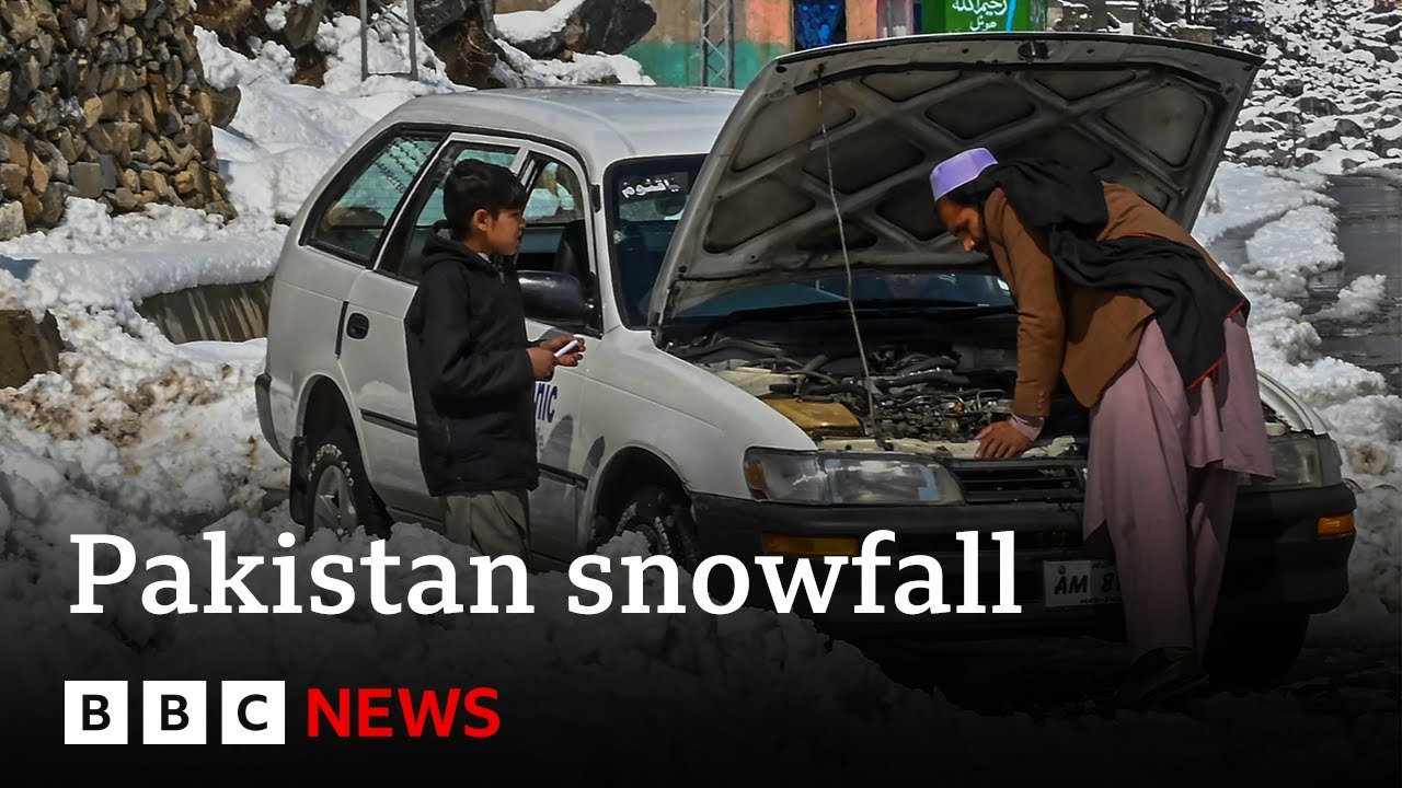 Pakistan: At least 35 die due to surprise snowfall and heavy rains | BBC News