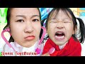 Suri는 그녀의 여동생과 노는 척 Collection of funny kids toys story | Jannie ToysReview