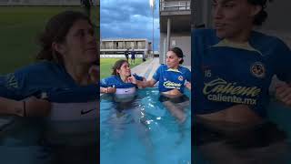 Celebrity moto moto likes you | Sabrina, Karina y Nicki | Plumaje Águila Net Worth