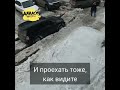 В Усть-Куте снежное месиво во дворах вновь застало врасплох местных жителей