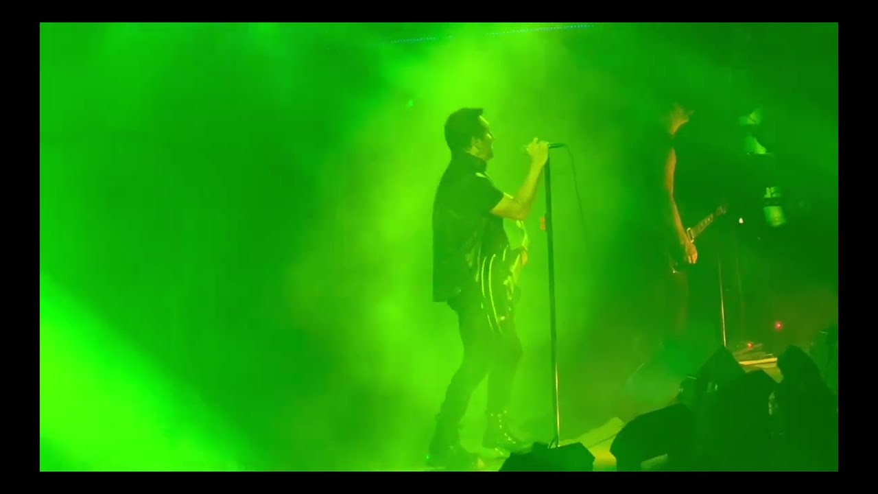 Nine Inch Nails Red Rocks (Night 1) 9/02.2022 "Reptile" YouTube