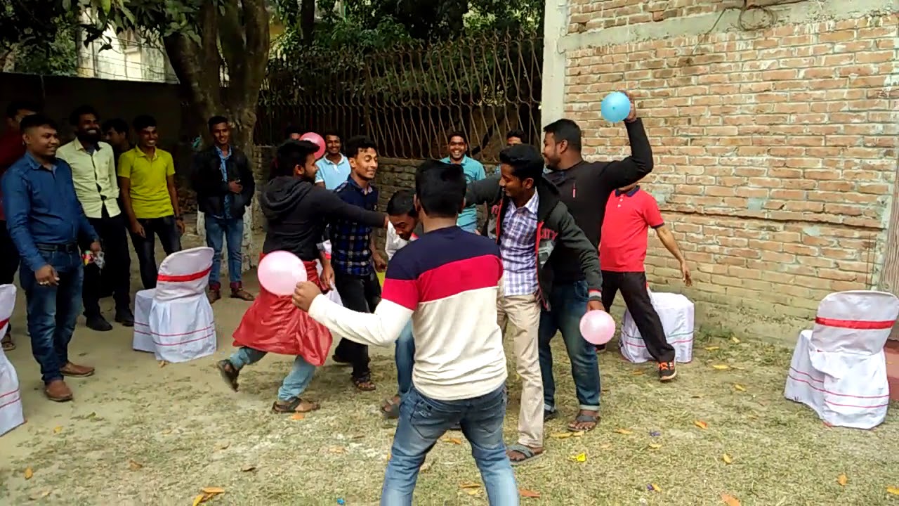 funny momment in playing belun - YouTube