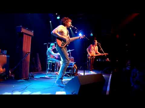 Bare Wires — Bare Wires "Ready to Go" @ The Independent S.F. 8/7/10 "Ready to Go"