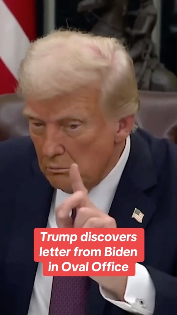 Trump discovers letter from Biden in Oval Office, talks about Biden's preemptive pardons #shorts