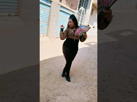 ملناش كبير احنا الكبار طالعين لفوق زي الدولار اهميه