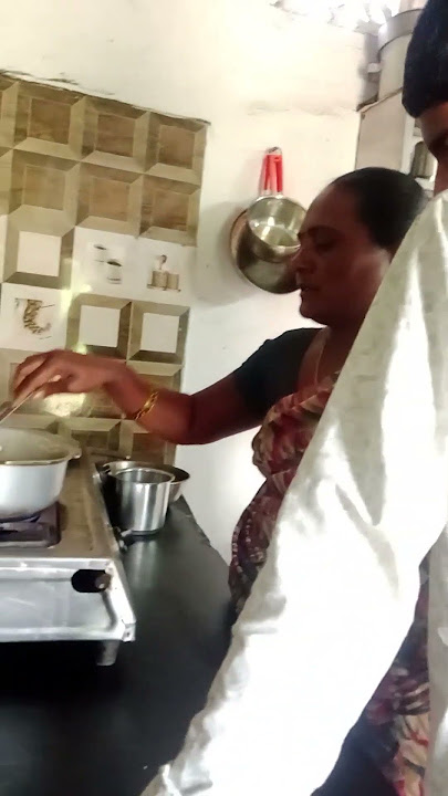 ma kodukuki akali avuthundhi antaaa