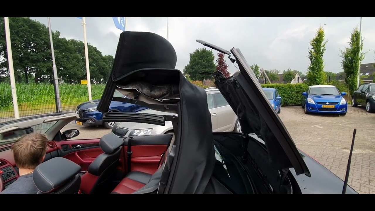 Mercedes CLK A208 Convertible Roof Problems Cabrio Storing Service mercedes-clk-a208-convertible-roof-problems-cabrio-storing-service