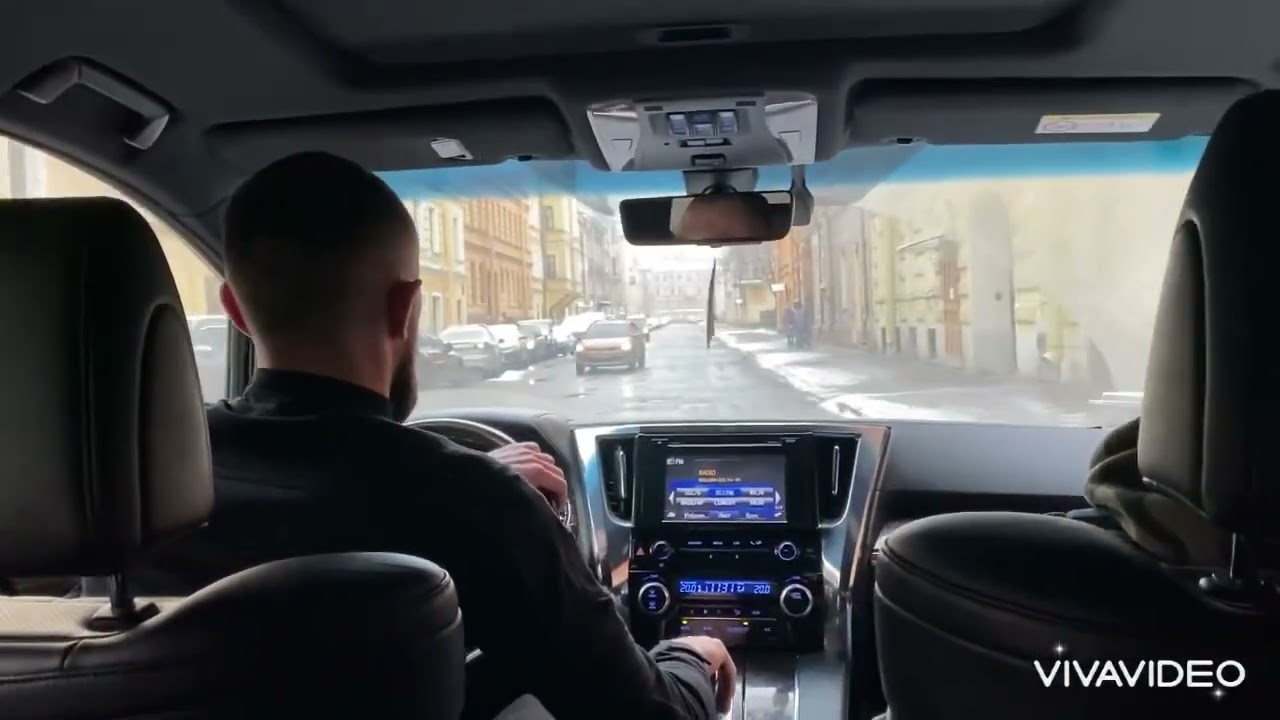 Дорога из Москвы в Санкт-Петербург