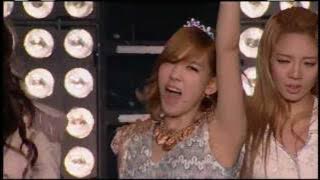 Girls' Generation 소녀시대 'The Boys' SMTOWN LIVE in NEW YORK