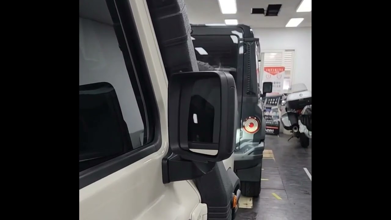 Power folding mirrors for Ineos Grenadier