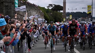Tour de France 2021 : le peloton s'élance depuis Brest, début de la 108e édition