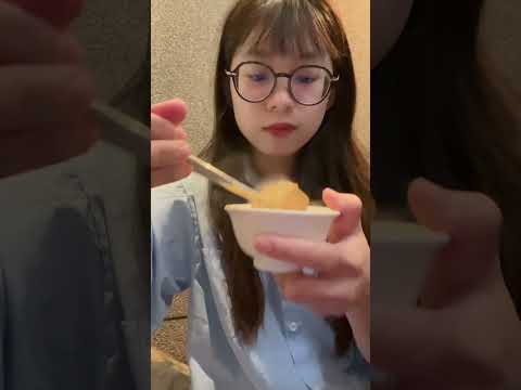 左營區富國路上的鼎王麻辣鍋!!!喜歡吃麻辣鍋的不能錯過這家喔#shorts #美食