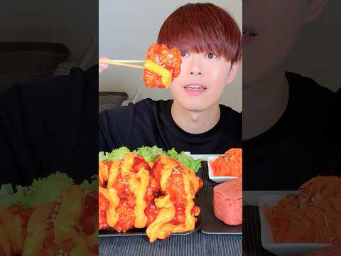 Mukbang ASMR ヤンニョムチキン🧀チーズソース Eating #mukbang #asmr #food #shorts