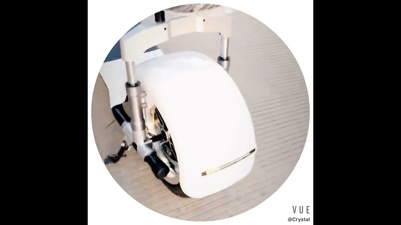 European Warehouse Retail Online Sale New Classic Electro Electronic Motorbike Chopper Electric 2000