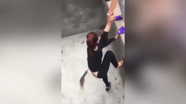 Ozzy Man Reviews: Sheila vs Rat