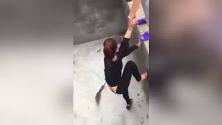 Ozzy Man Reviews: Sheila vs Rat