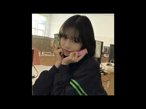 조유리 화이트 