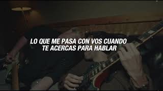 Sebastián Yatra & Augusto Alonso - Lo que me pasa con vos (Lyric Video)