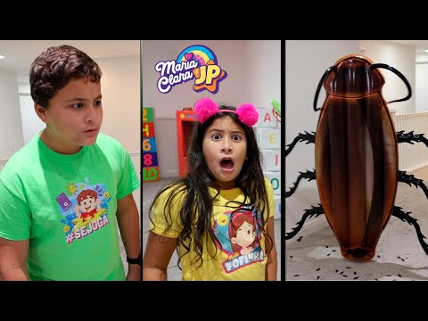 CUANDO APARECE UNA CUCARACHA EN CASA #shorts