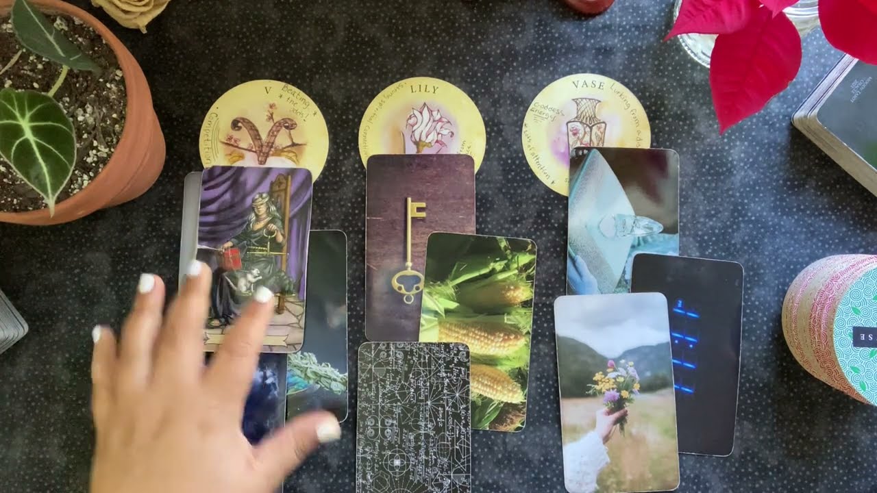 Gemini ♊️: 💥 Secret Admirers & Public Haters. Either way they SHOOK. 🤷🏽‍♀️