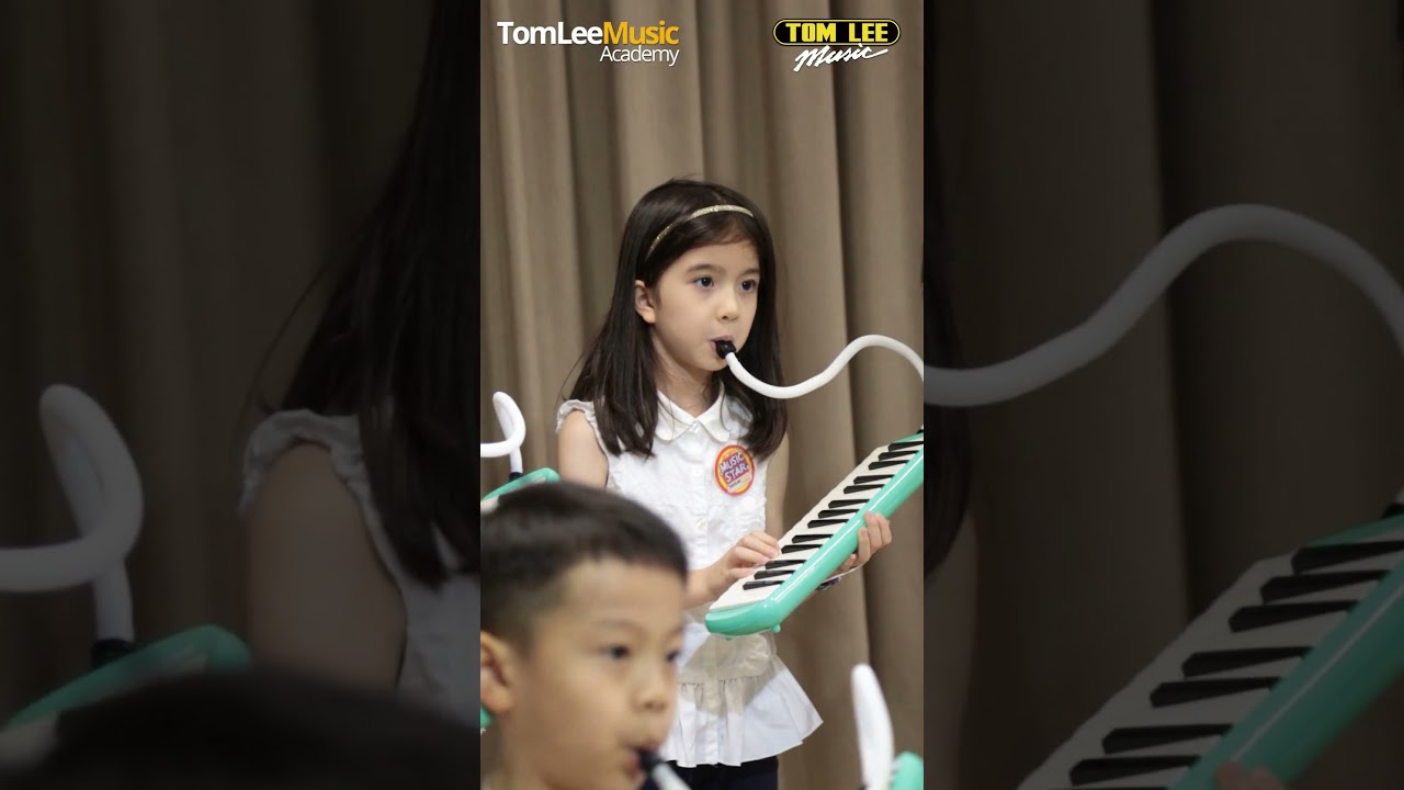 通利兒童表演班| 口風琴新班推介- YouTube