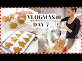 MAKING GINGERBREAD COOKIES FROM SCRATCH BAKING FOR BEGINNERS Vlogmas Day 7
