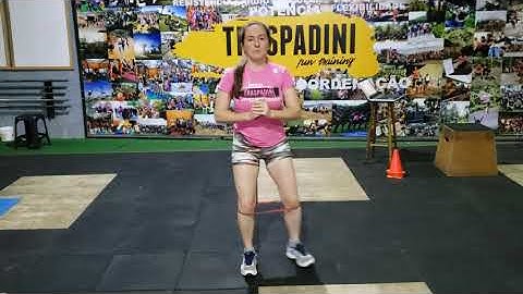 agachamento lateral com miniband