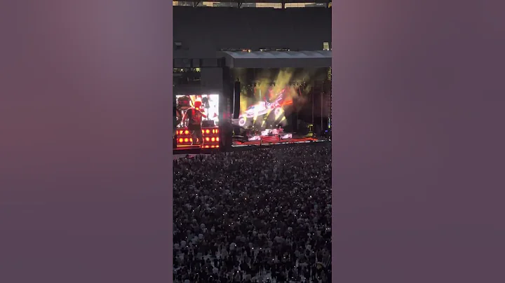 Guns n Roses Melbourne 03/12/22 you could be mine,...