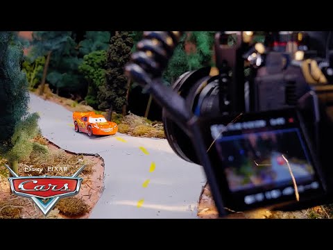 Behind the Scenes Lightning McQueen & Sally Carrera | SIDE BY SIDE VIDEO | Pixar Cars