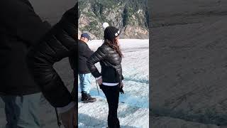 Alaskan cruise 2023 - Mendenhall glacier - listening to our guide