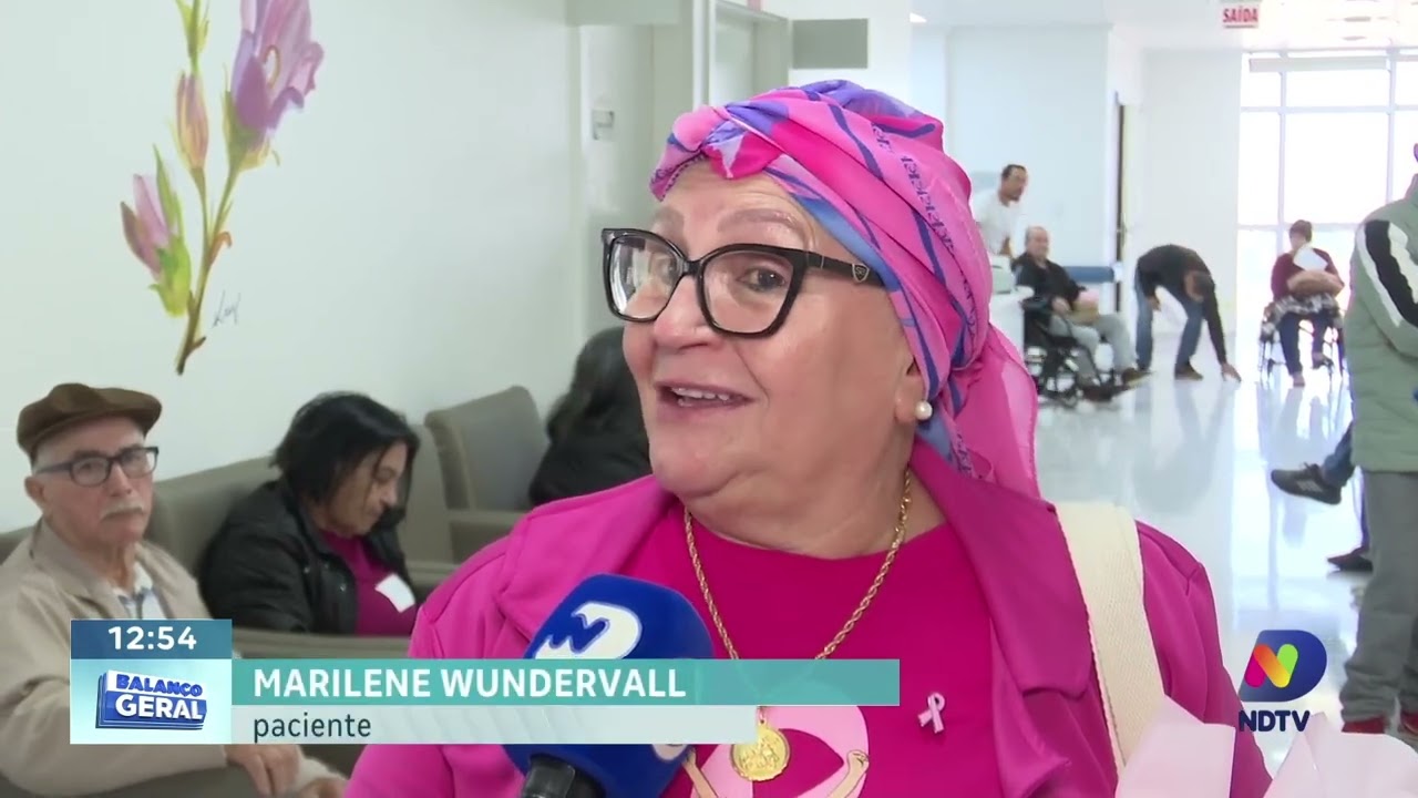 Ação Flor com Amor completa 11 anos e leva carinho a pacientes com câncer em Chapecó