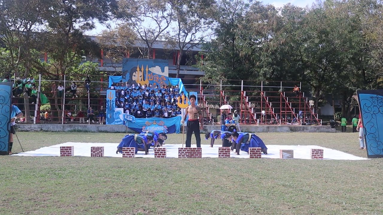 (สีฟ้า) เชียร์ลีดเดอร์สีฟ้า การแข่งขันกีฬาภายในโรงเรียนซำสูงพิทยาคม ปีการศึกษา 2565