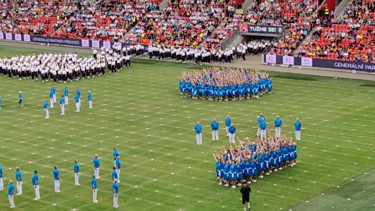 12 - XVII. Všesokolský slet - II. program hromadných skladeb - skladba 12-Jdi za štěstím;Věrná garda