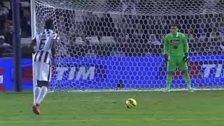 Paul Pogba's Interesting Penalty Technique!